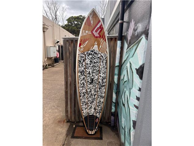 Used- Fanatic Pro Wave SUP - 135L 9"2' x 30 inches