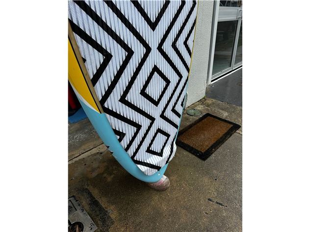 Used - Stonker SUP Carbon Bamboo 9'6 x 32" @ 164L (Blue tail) plus Fanatic paddle