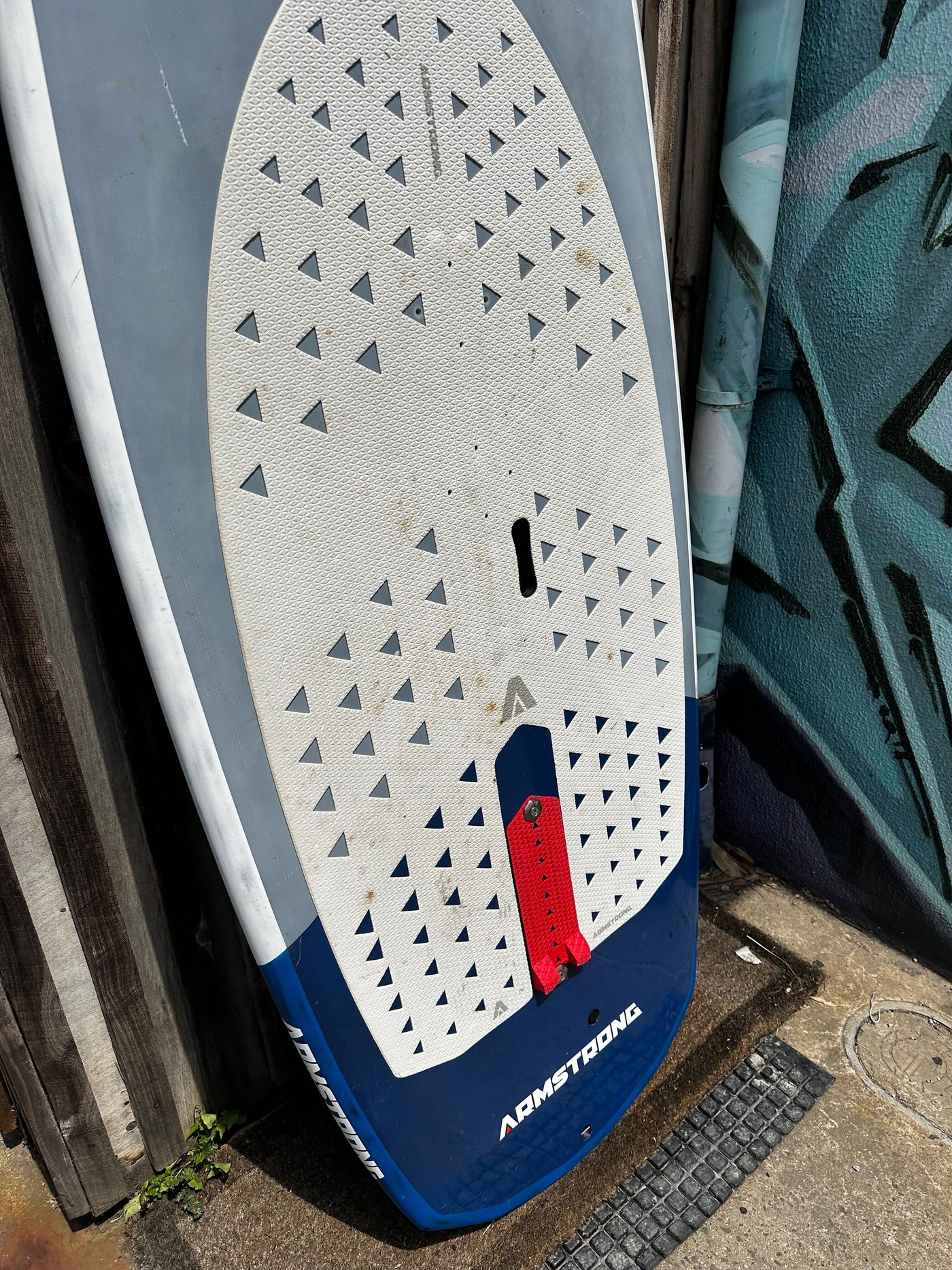 Used -  Armstrong Wing board V1  DC 6'6" @ 132L